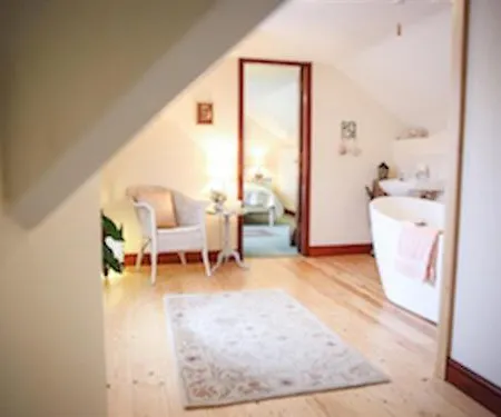 The Shepherd's Purse Guest house 3*