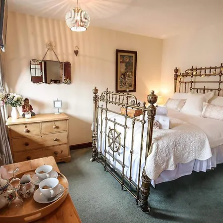 The Shepherd's Purse Pensionat 3*