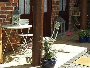 招待所 The Shepherd's Purse